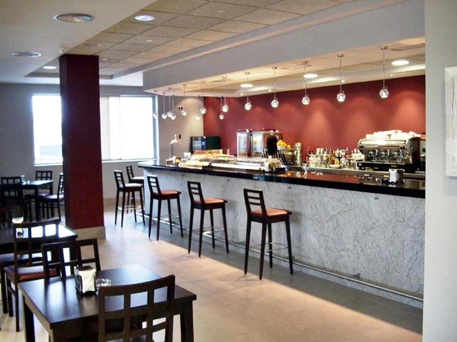 Hotel Plazaola Irurtzun Bagian luar foto
